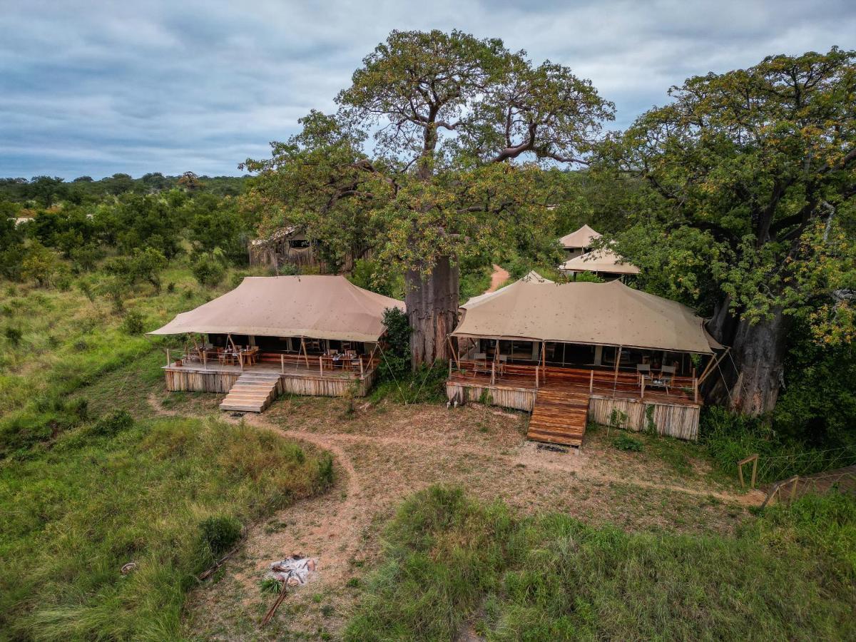 Olkeri Camp Hotell Olmotoni Eksteriør bilde