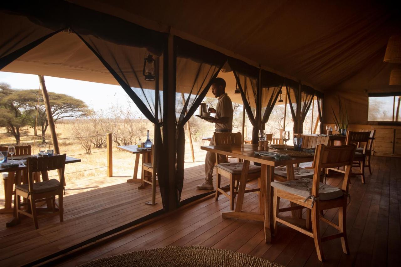 Olkeri Camp Hotell Olmotoni Eksteriør bilde